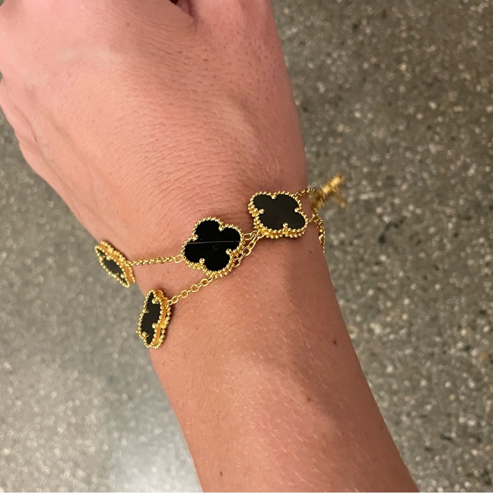 Black Clover And Gold Necklace / Bracelet